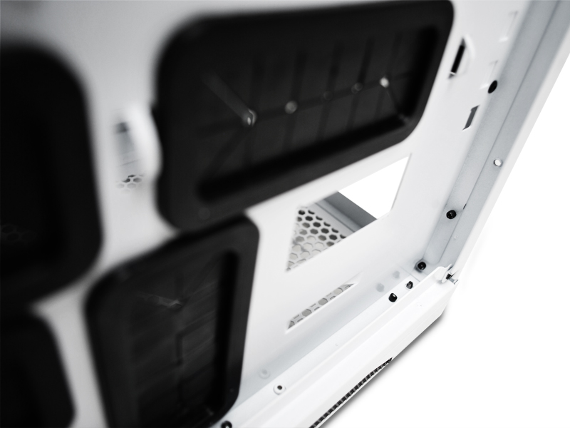 SWITCH 810 [�z���C�g]