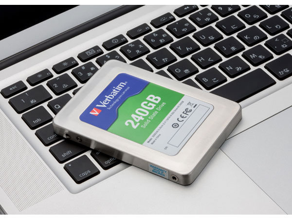 Verbatim SATAIII Internal SSD 240GB 47379 [�V���o�[]