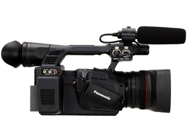 AG-AC160A