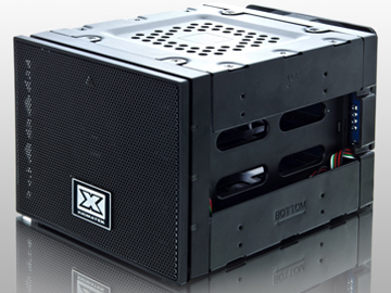 3 in 3 SATA HDD Hot-Swap Cage [�u���b�N ] �̐��i�摜