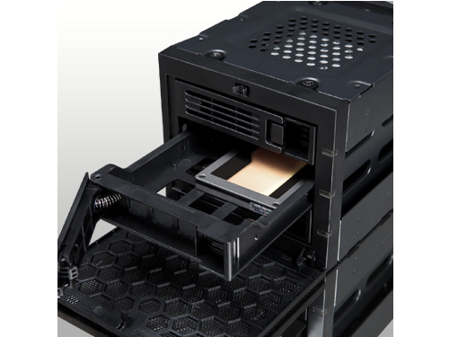 3 in 3 SATA HDD Hot-Swap Cage COA-UGOCBS-U01 [�u���b�N]