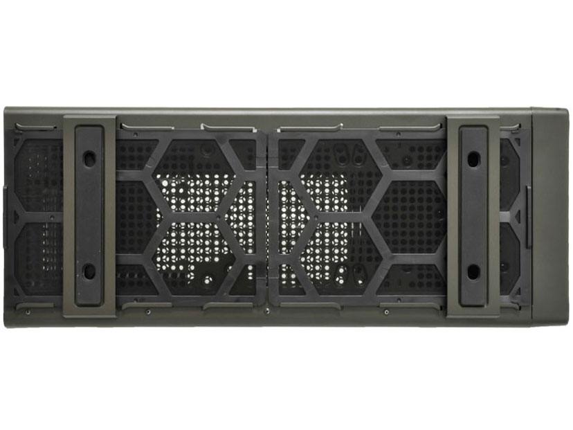 Vengeance C70 CC-9011018-WW [Military Green]