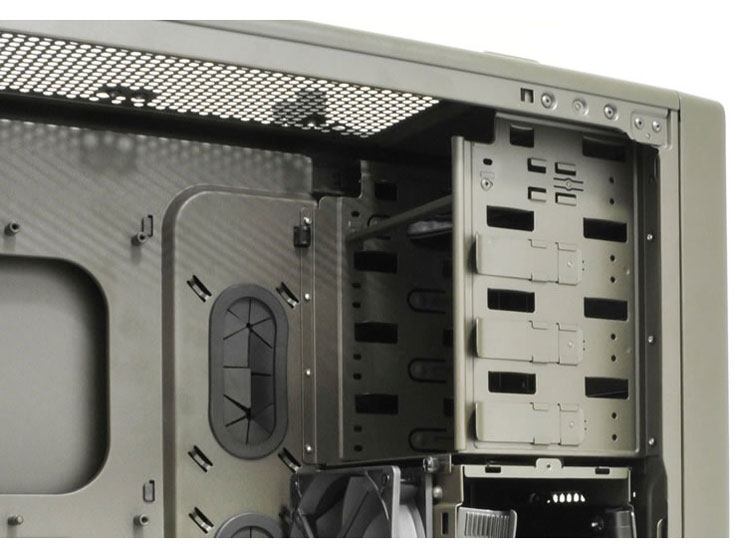 Vengeance C70 CC-9011018-WW [Military Green]