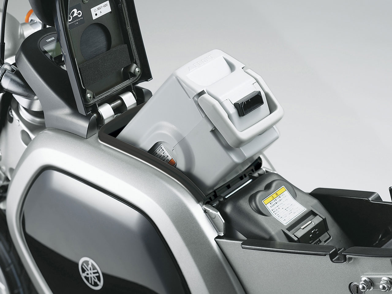 ヤマハ EC-02 充電器 YAMAHA EC02充電器 ヤマハ電バイク充電器 bike