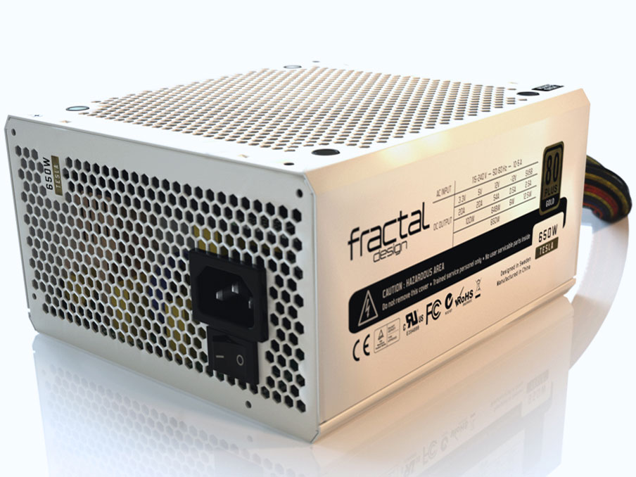 Tesla R2 650W White [White] �̐��i�摜