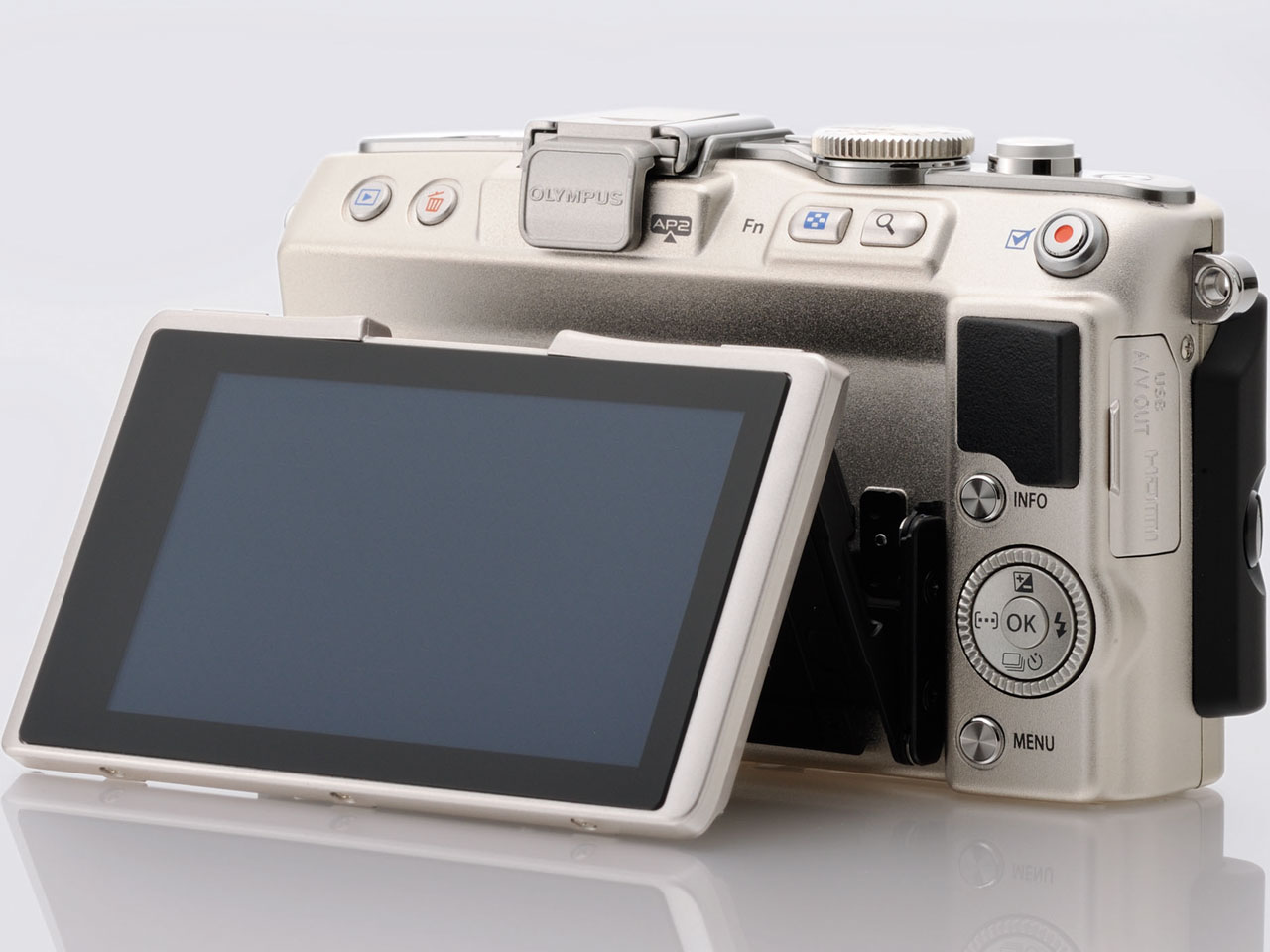 OLYMPUS PEN Lite E-PL5 �{�f�B [�V���o�[]