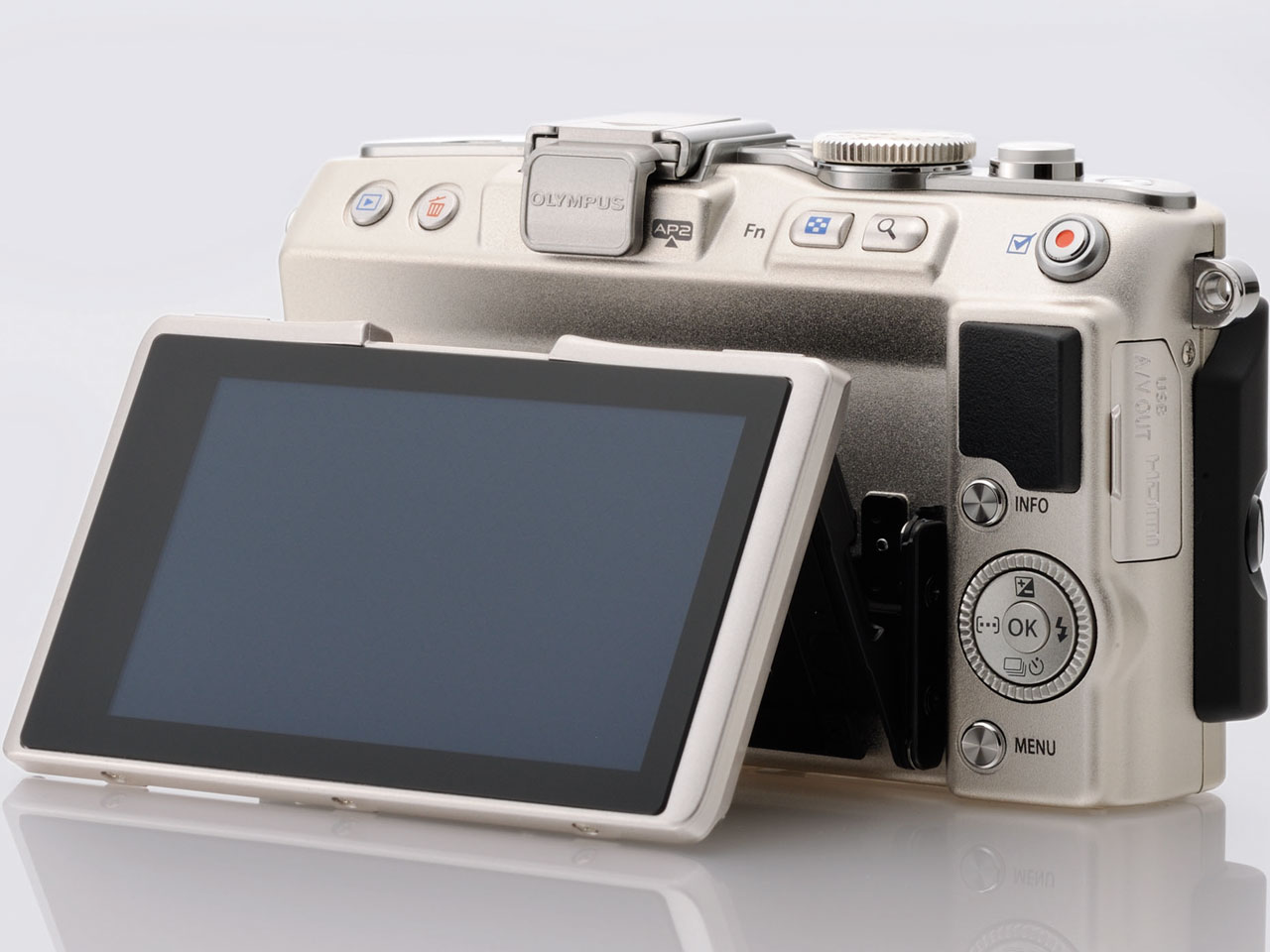 OLYMPUS PEN Lite E-PL5 �����Y�L�b�g [�V���o�[]
