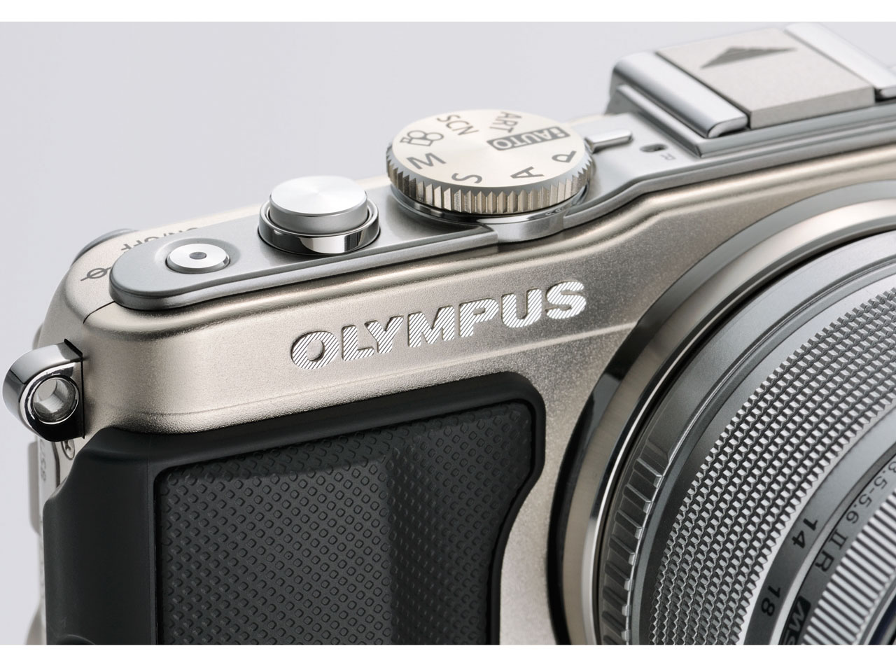 OLYMPUS PEN Lite E-PL5 �����Y�L�b�g [�V���o�[]