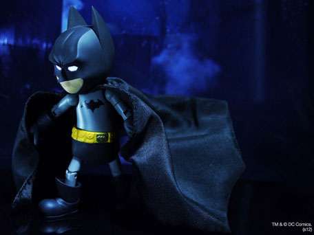 �n�C�u���b�h�E���^���E�t�B�M�����[�V���� #004 DC�R�~�b�N �o�b�g�}��