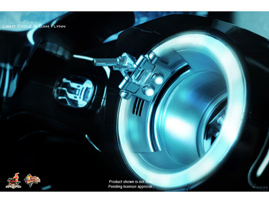 ���[�r�[�E�}�X�^�[�s�[�X #142 �g�����F���K�V�[ 1/6�X�P�[�����C�g�A�b�v�@�\�t���r�[�N�� ���C�g�E�T�C�N��&�T���E�t����