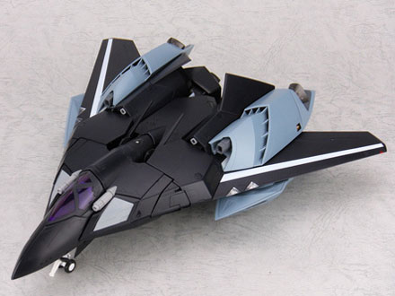 ��܂ƃ}�N���X�V���[�Y 1/60 ���S�ό` VF-17D with �X�[�p�[�p�b�N