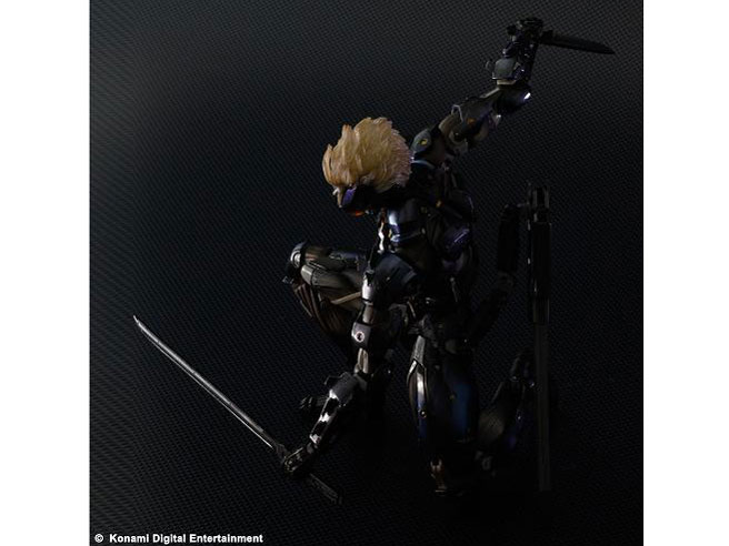 価格 Com アングル5 プレイアーツ改 メタルギア ライジング リベンジェンス 雷電 の製品画像