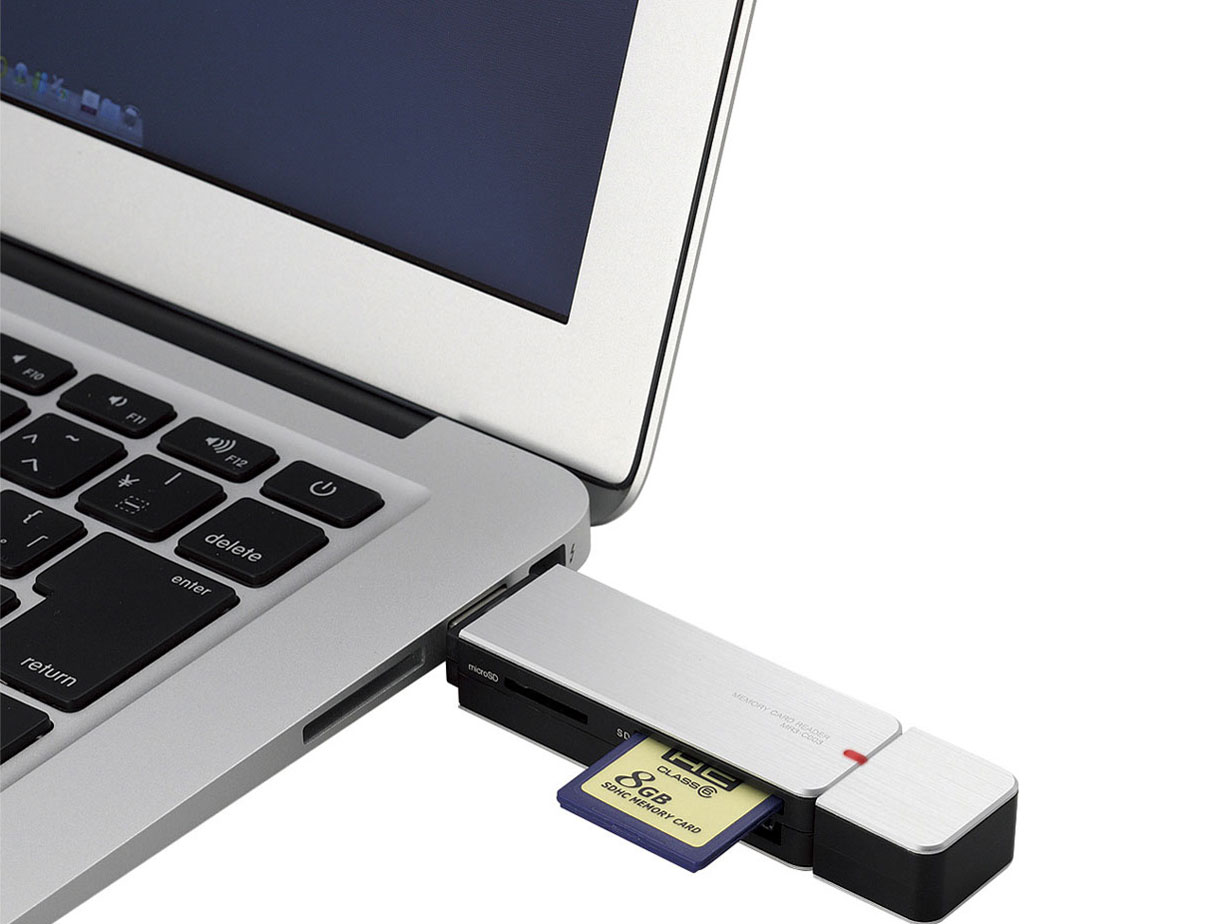 MR3-C003SV [USB 49in1 �V���o�[]