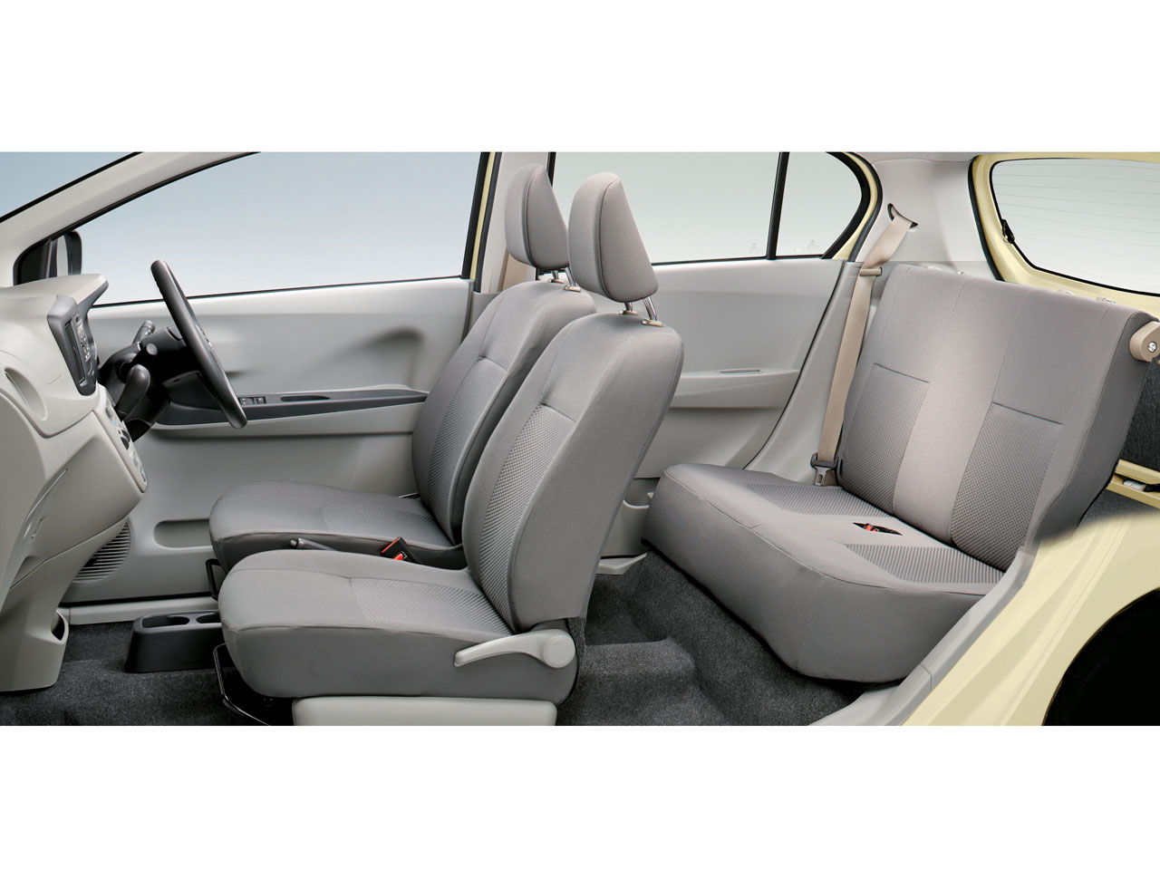 外装、エアロ スバル プレオ プラス 2012年モデル Eの価格・性能・装備・オプション（2013年8月19日発売） 価格.com