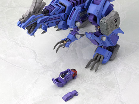HMM�V���[�Y ZOIDS 1/72 �T�C�R�E�W�F�m�U�E���[