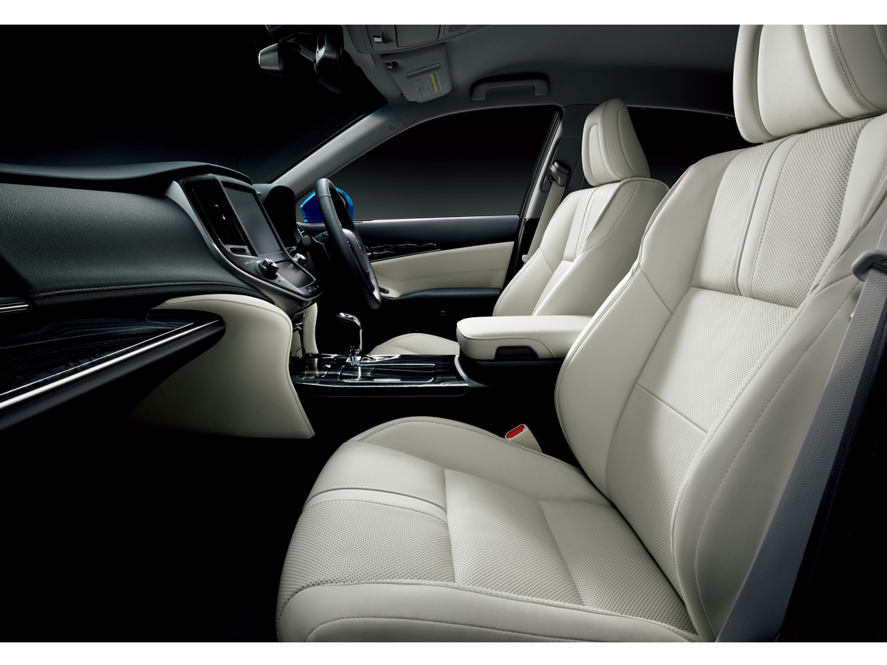 トヨタ クラウン アスリート 2012年モデル ハイブリッド アスリートSの価格・性能・装備・オプション（2015年10月1日発売）