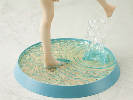 4-Leaves �Ƃ���Ȋw�̒��d���C ������-�r�[�`�T�C�h-