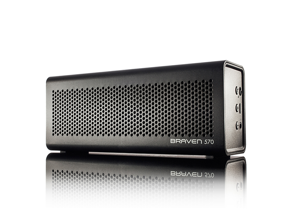 BRAVEN 570 [Lunar Black] �̐��i�摜