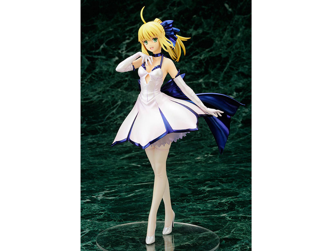 Fate/stay night �Z�C�o�[ �h���X�R�[�h �̐��i�摜