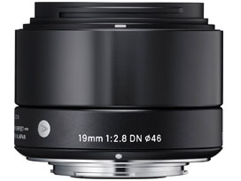 19mm F2.8 DN �u���b�N [�}�C�N���t�H�[�T�[�Y�p] �̐��i�摜