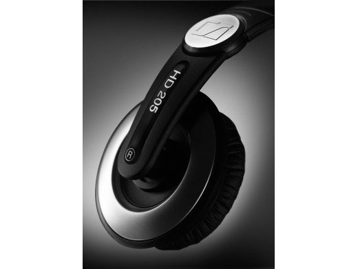 HD 205 II �̐��i�摜