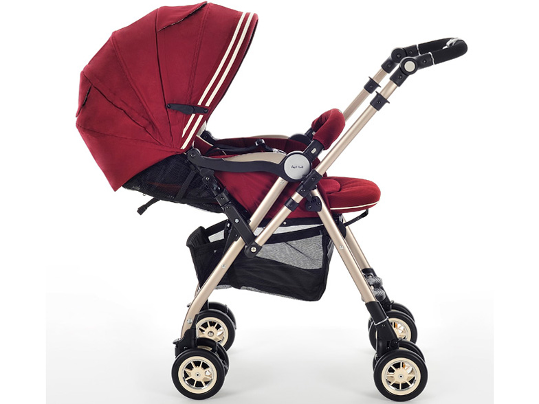 �\�����A 2013�N���f�� [�^�b�W�I�{���h�[]