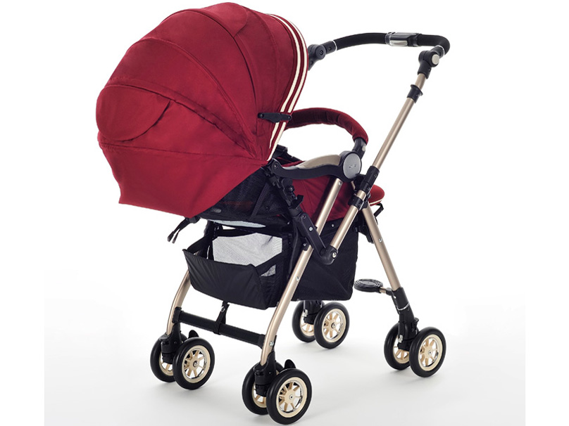 �\�����A 2013�N���f�� [�^�b�W�I�{���h�[]