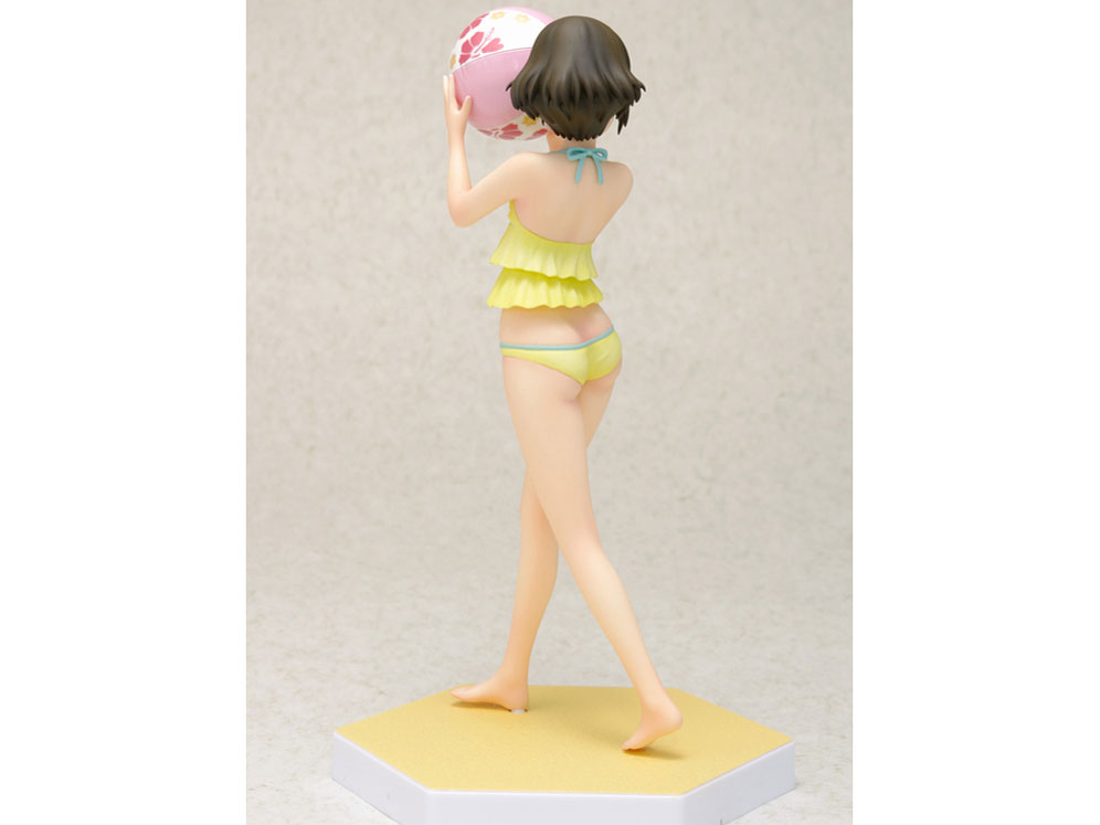 �r�[�`�N�C�[���Y �X�� �Ɍ������