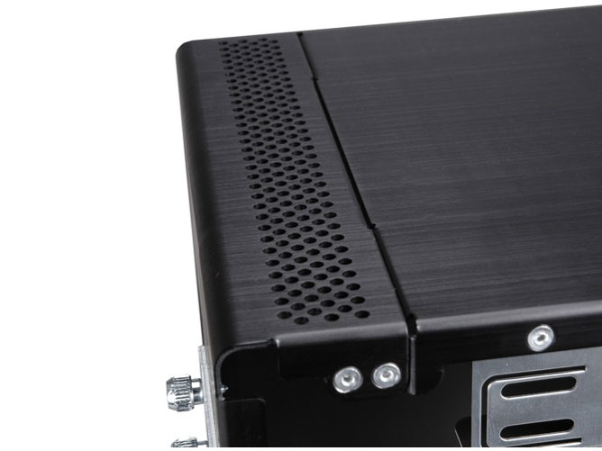 PC-Q07B-U3 [�u���b�N]