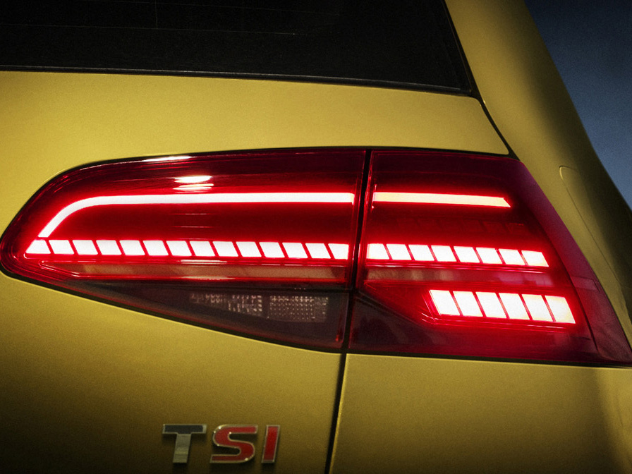 フォルクスワーゲン ゴルフ 2013年モデル TSI Comfortlineの価格・性能・装備・オプション（2020年5月1日発売） 価格.com