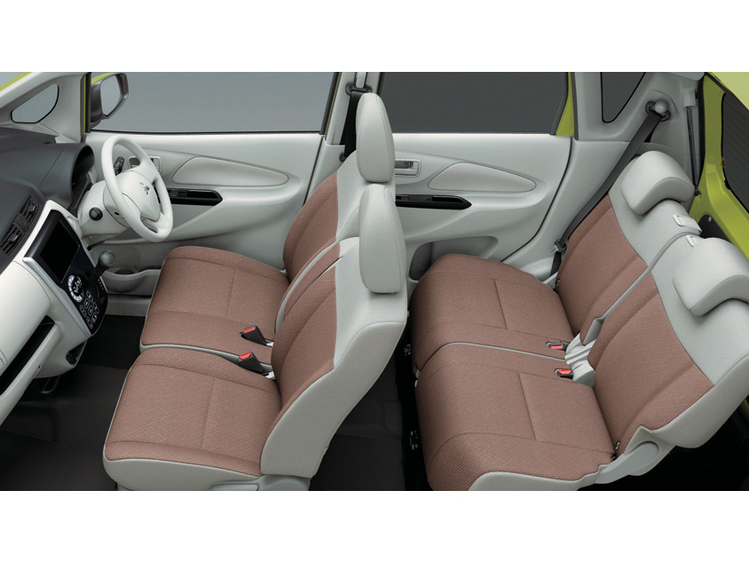 三菱 eKワゴン 2013年モデル M e-Assist PLUS Editionの価格・性能・装備・オプション（2018年5月28日発売） 