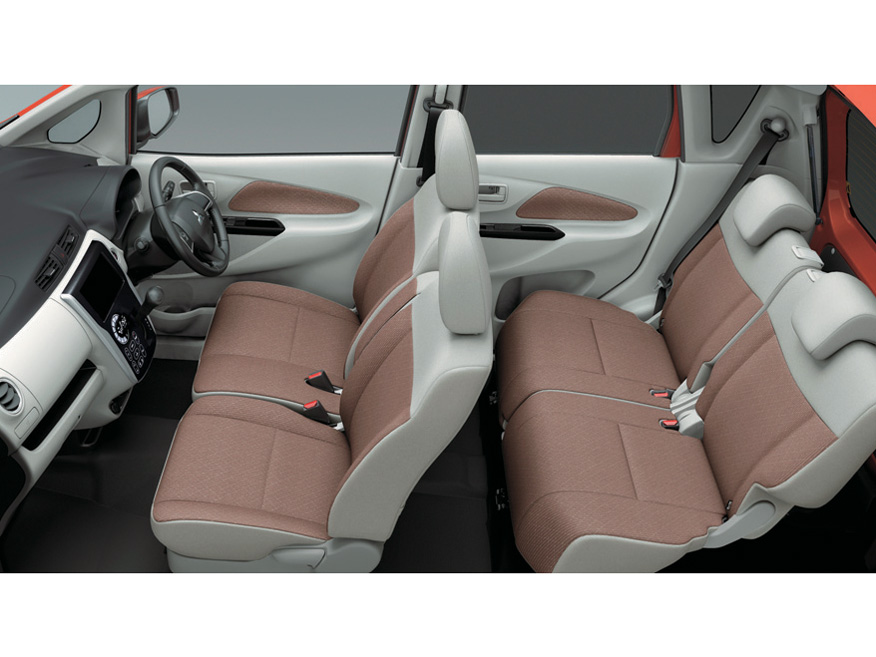 三菱 eKワゴン 2013年モデル Mの価格・性能・装備・オプション（2017年1月26日発売） 価格.com