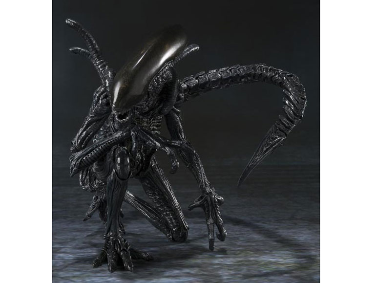 S.H.MonsterArts �G�C���A�� VS �v���f�^�[ �G�C���A�� �E�H�[���A