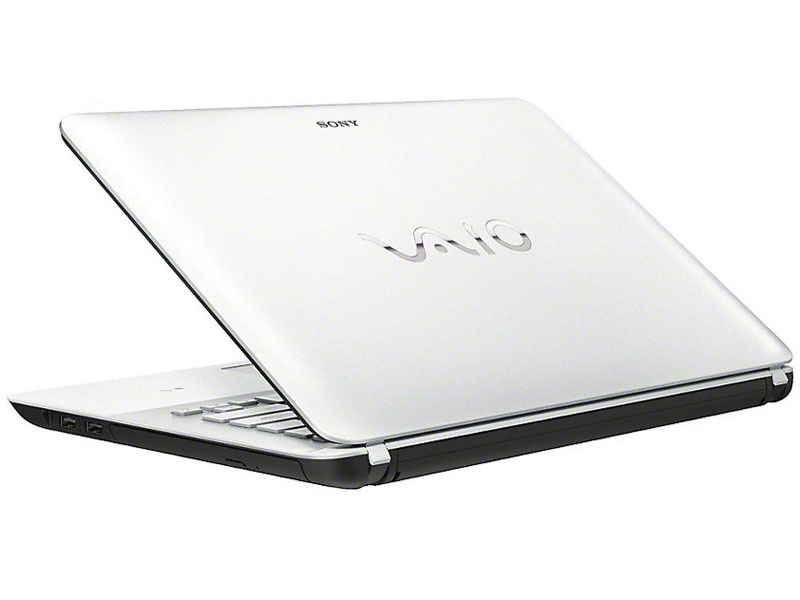 VAIO Fit 14E SVF1431A1J Core i7/�^�b�`�p�l��/�������[4GB���ڃ��f�� [�z���C�g]