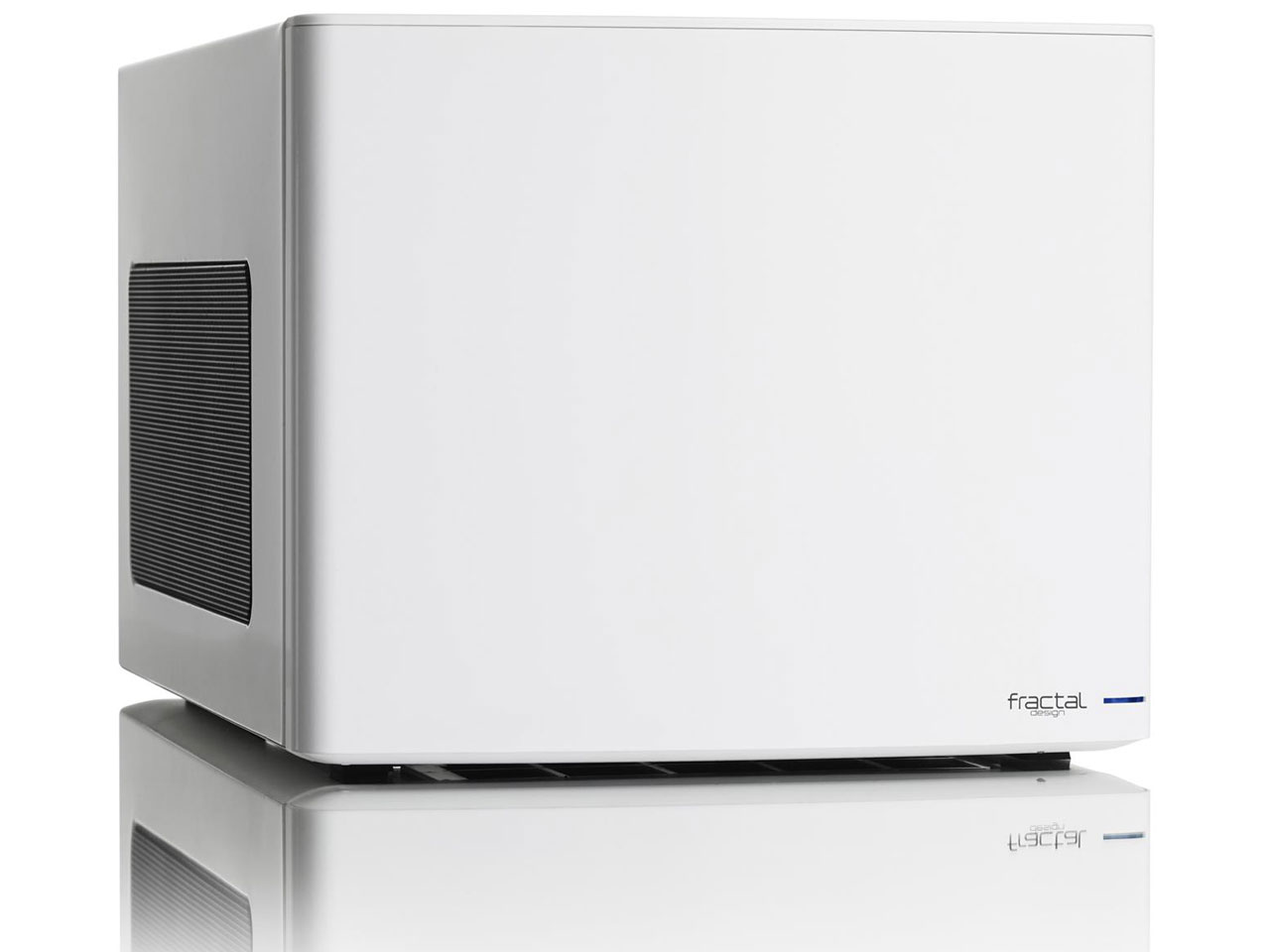 Fractal Design Node 304 FD-CA-NODE-304-BL [Black] 価格比較