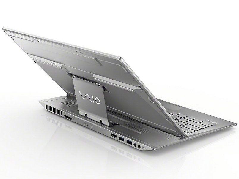 VAIO Duo 13 SVD1322A1J Core i7/Windows 8.1 Pro���ڃ��f�� [�z���C�g]