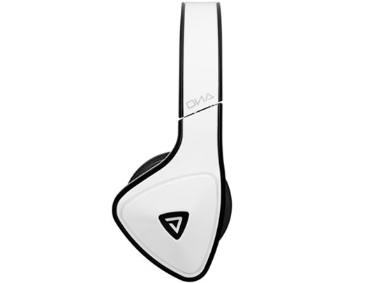 DNA ON-EAR [WhiteTuxedo]