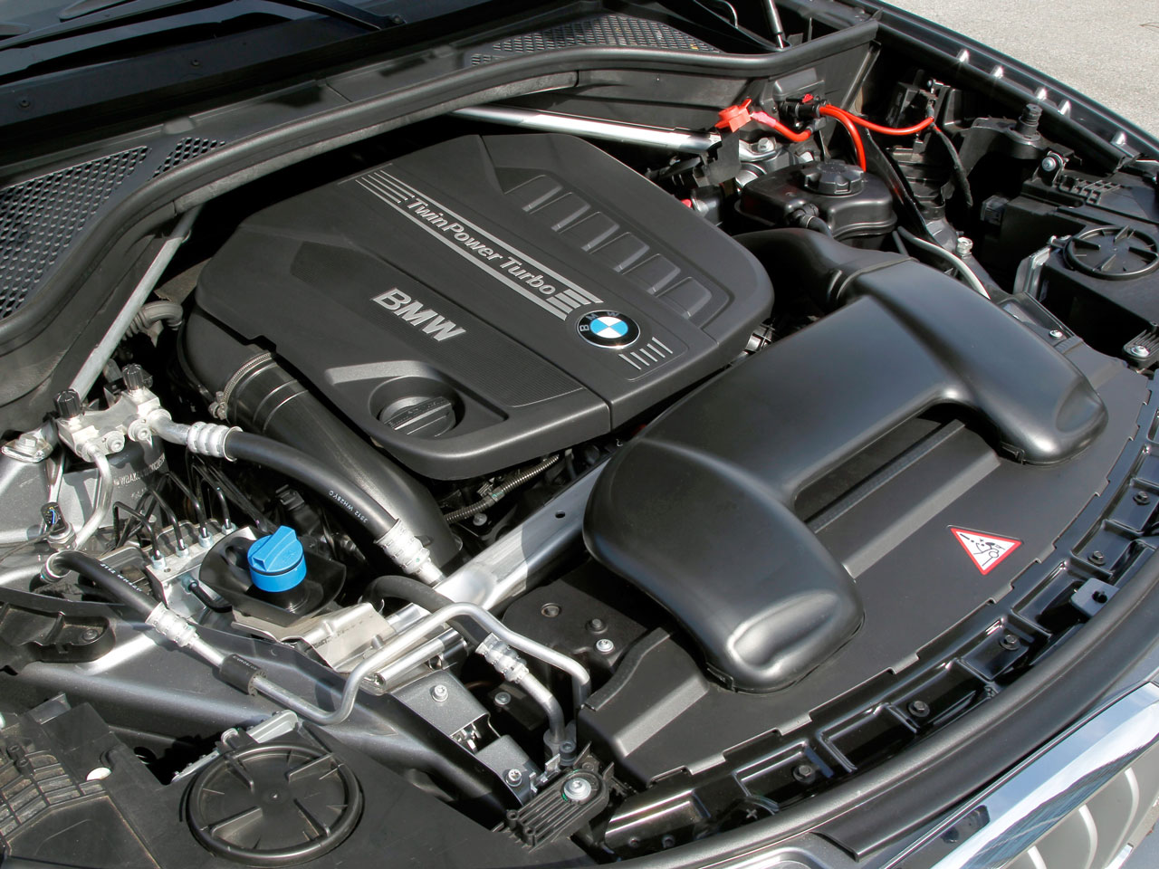 BMW X5 2013年モデル LIMITED BLACKの価格・性能・装備・オプション（2018年7月30日発売） 価格.com