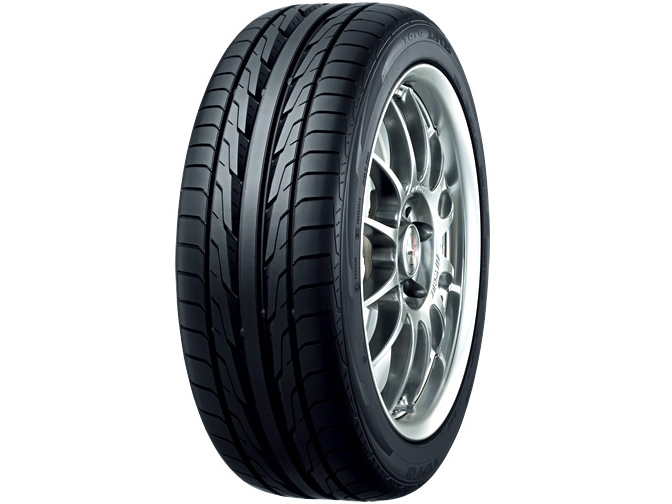 DRB 225/40R19 93W XL �̐��i�摜