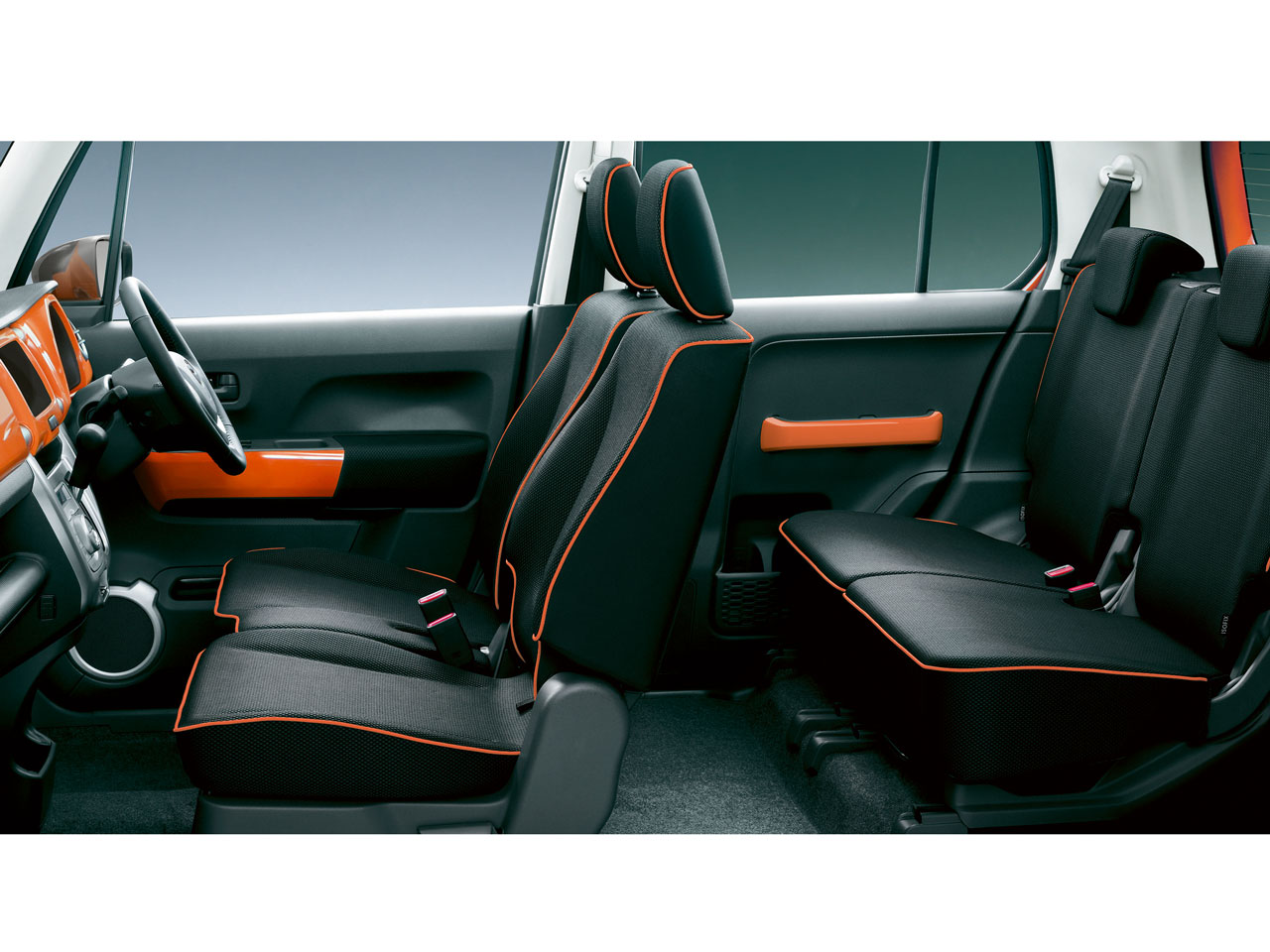 マツダ フレアクロスオーバー 2014年モデル XS 4WDの価格・性能・装備・オプション（2015年12月18日発売）