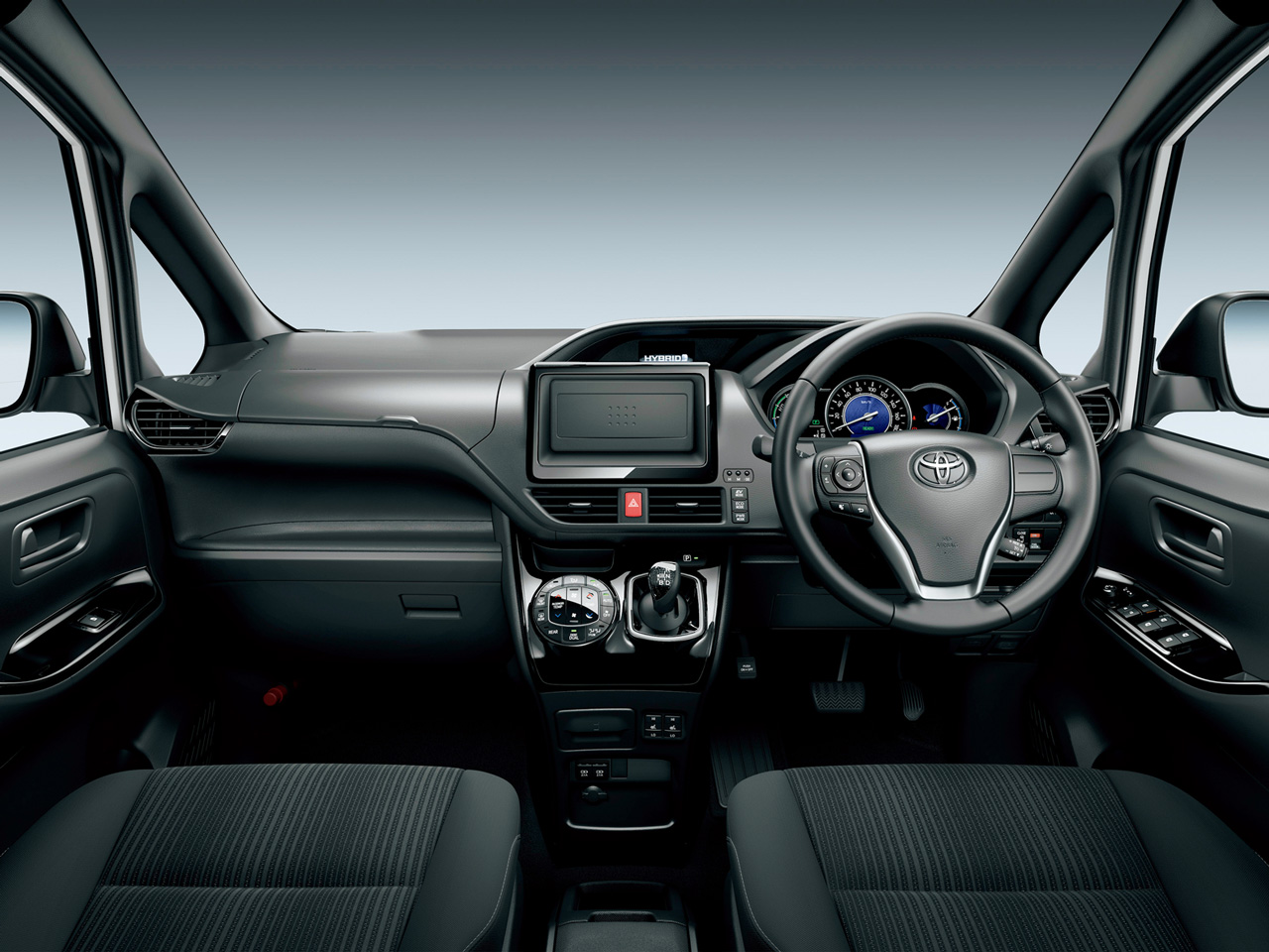 トヨタ ヴォクシー 2014年モデル HYBRID Vの価格・性能・装備・オプション（2014年2月24日発売） 価格.com