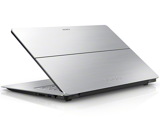 VAIO Fit 15A SVF15N27EJS [�V���o�[]