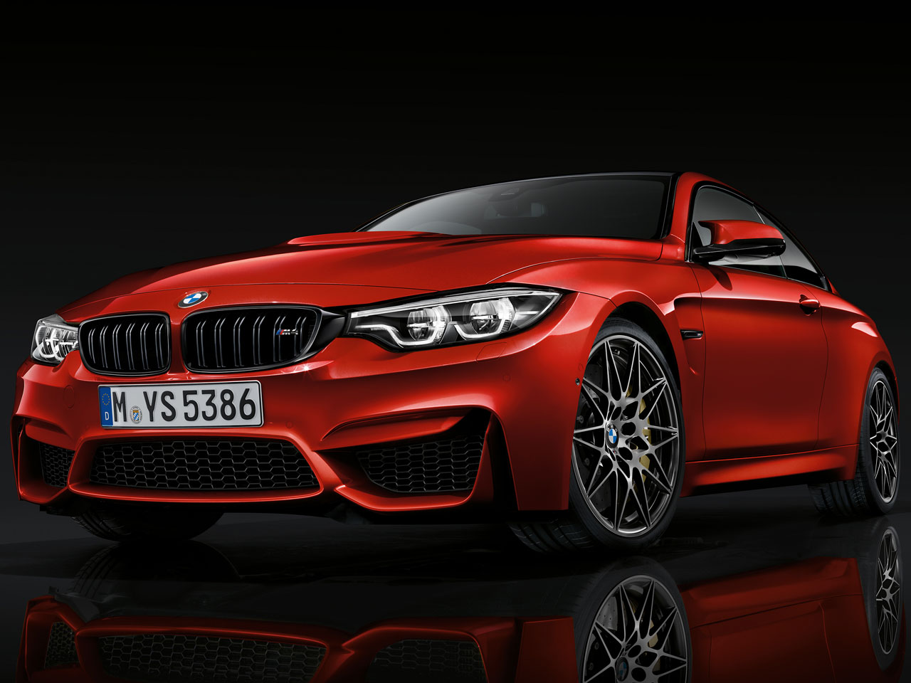 BMW M4 クーペ 2014年モデルの価格・グレード一覧 価格.com