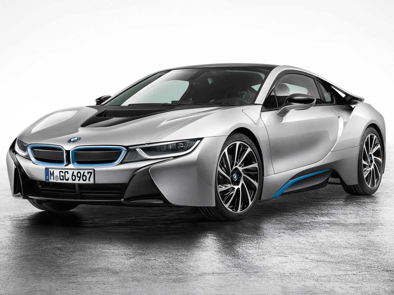 BMW i8の価格・新型情報・グレード諸元 価格.com