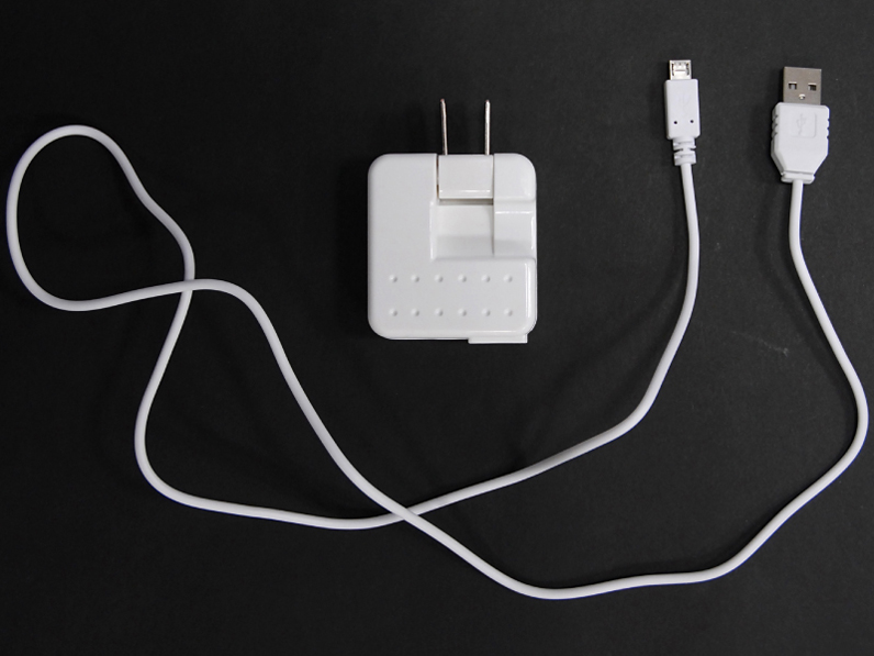 eneLuce EL-ACUSB-W [�z���C�g]