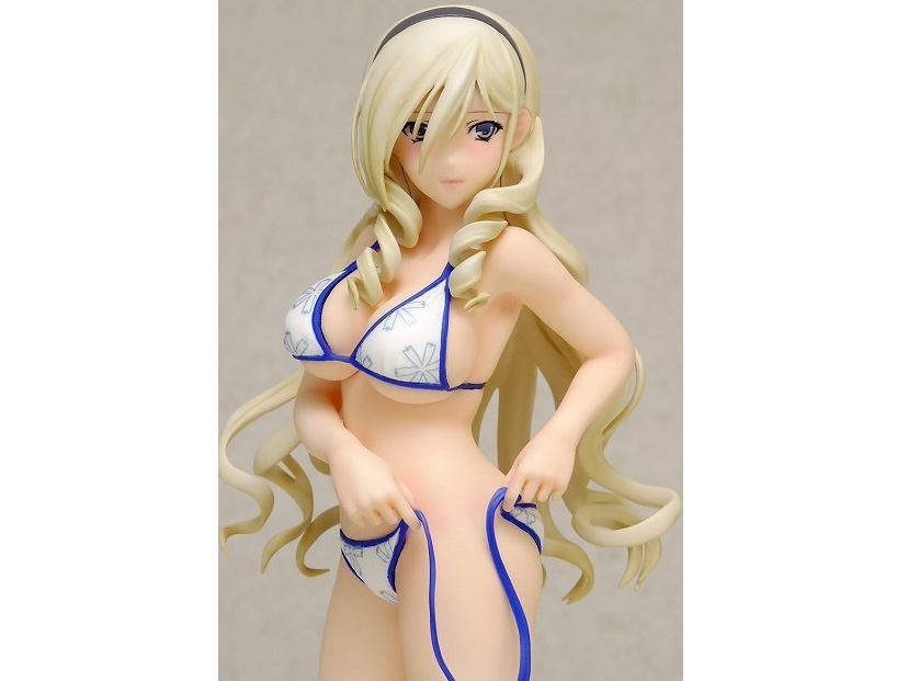 �r�[�`�N�C�[���Y �����L���[�����}���c�F �X�B�[���A�E�N�}�[�j�E�G�C���g���[