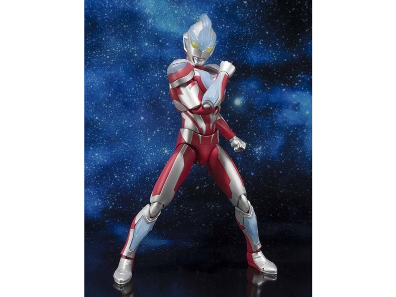 ULTRA-ACT �E���g���}���M���K