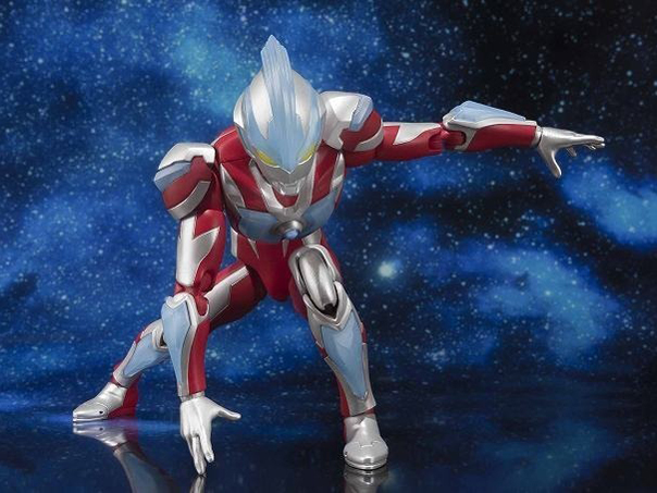 ULTRA-ACT �E���g���}���M���K