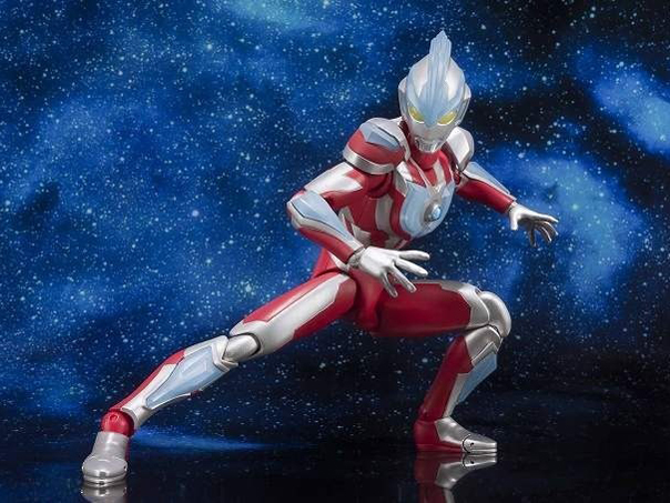 ULTRA-ACT �E���g���}���M���K