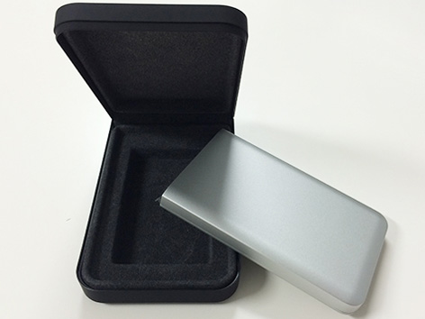 Mobile Drive Mg SSD Thunderbolt+USB3.0 256GB 37042 [�V���o�[]